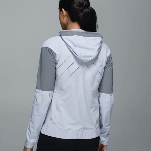 Lululemon light speed jacket reflective - Picture 2 of 9